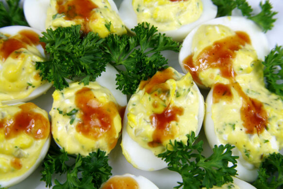 Bone Suckin' BBQ-Deviled-Eggs