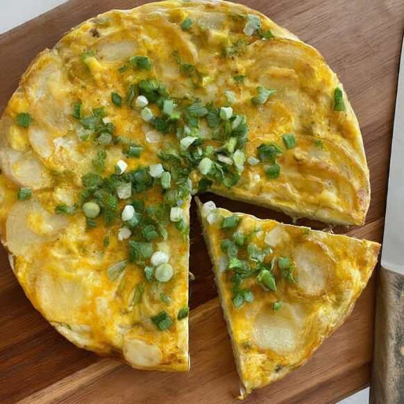 Bone Suckin' Baked Potato Frittata