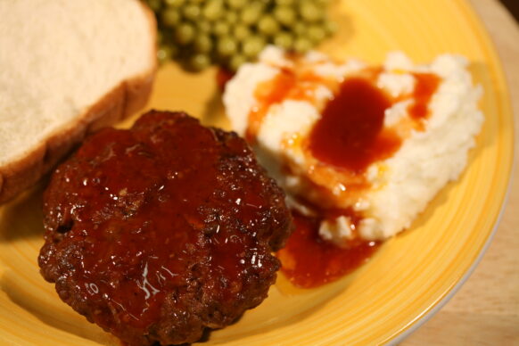 Bone Suckin' Hamburger Steak