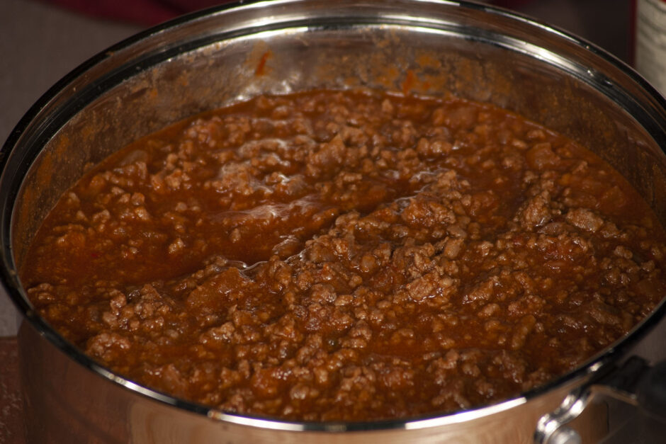 Bone Suckin' Hot Dog Chili