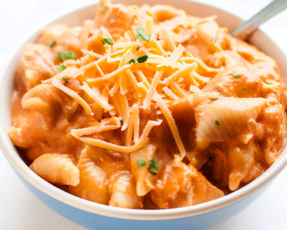 Bone Suckin'® BBQ Chicken Mac n' Cheese Shells